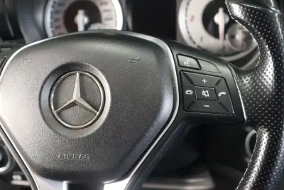 Mercedes-Benz A 180 2014 - 13890 EUR, 163434 km - AUTO.MOTO.pt - 163434km - foto 18 de 21