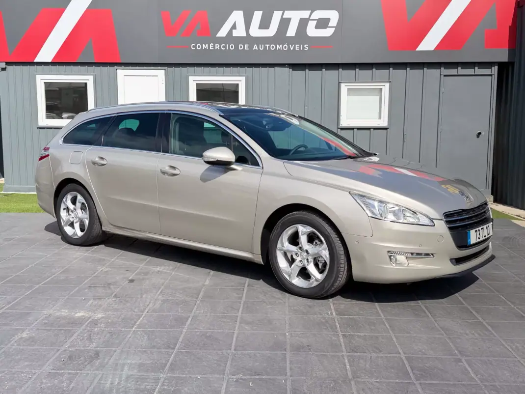 Peugeot 508 SW 2012 - 7800 EUR, 201000 km - AUTO.MOTO.pt - 201000km - foto 1 de 17