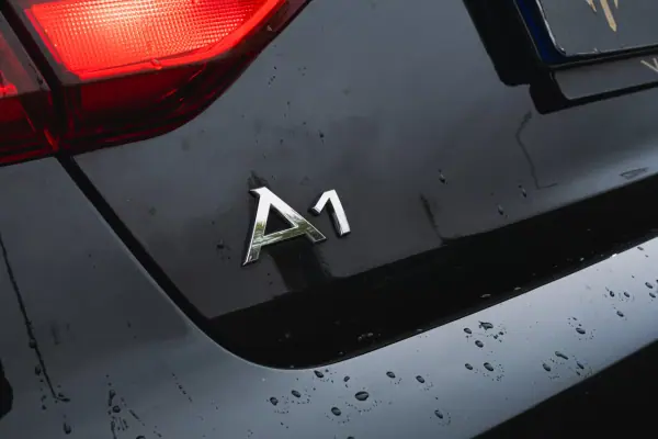 Audi A1 Sportback 2021 - 19900 EUR, 76000 km - AUTO.MOTO.pt - 76000km - foto 4 de 19