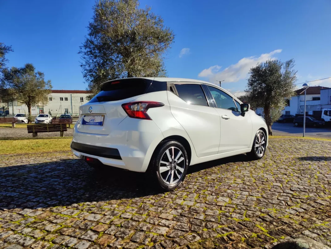 Nissan Micra 2017 - 10950 EUR, 112113 km - AUTO.MOTO.pt - 112113km - foto 6 de 12