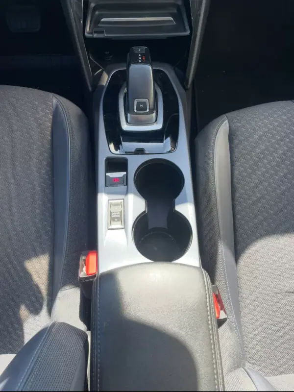 Peugeot 2008 2020 - 17900 EUR, 129081 km - AUTO.MOTO.pt - 129081km - foto 12 de 12