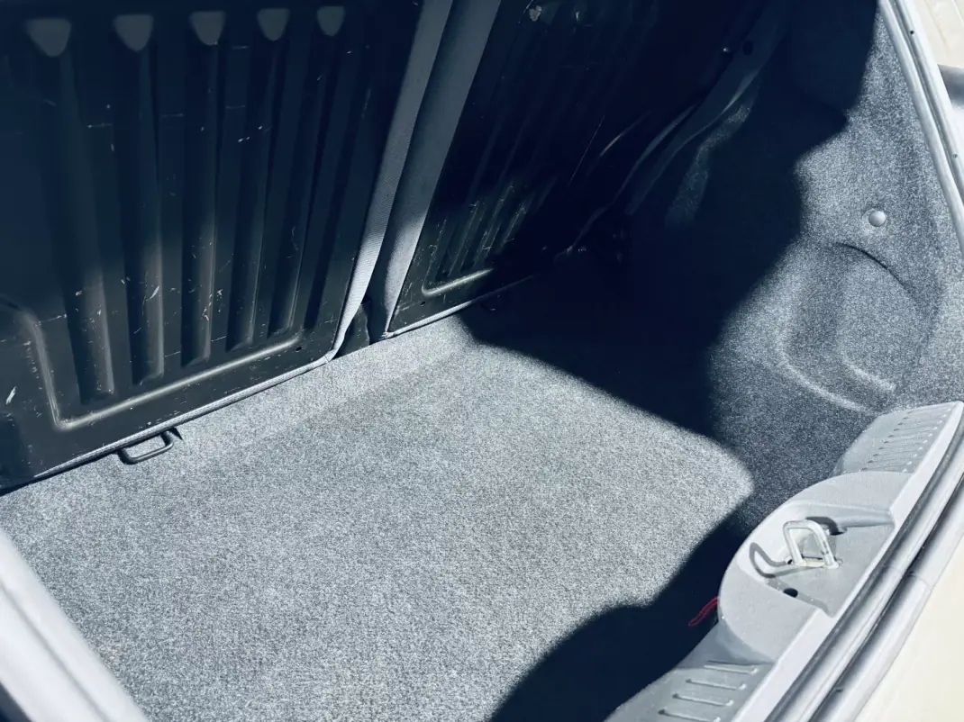 Fiat 500 2015 - 9250 EUR, 126650 km - AUTO.MOTO.pt - 126650km - foto 11 de 26