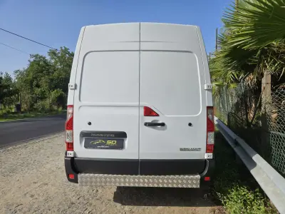 Renault Master 2019 - 13250 EUR, 320000 km - 320000km - foto 4 de 10