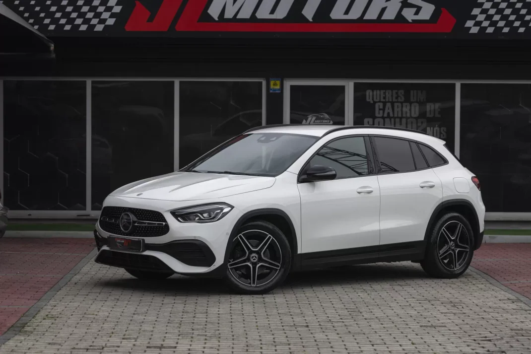 Mercedes-Benz GLA 180 2021 - 41900 EUR, 54000 km - AUTO.MOTO.pt - 54000km - foto 3 de 29