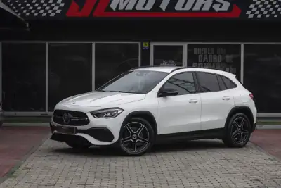 Mercedes-Benz GLA 180 2021 - 41900 EUR, 54000 km - AUTO.MOTO.pt - 54000km - foto 3 de 29