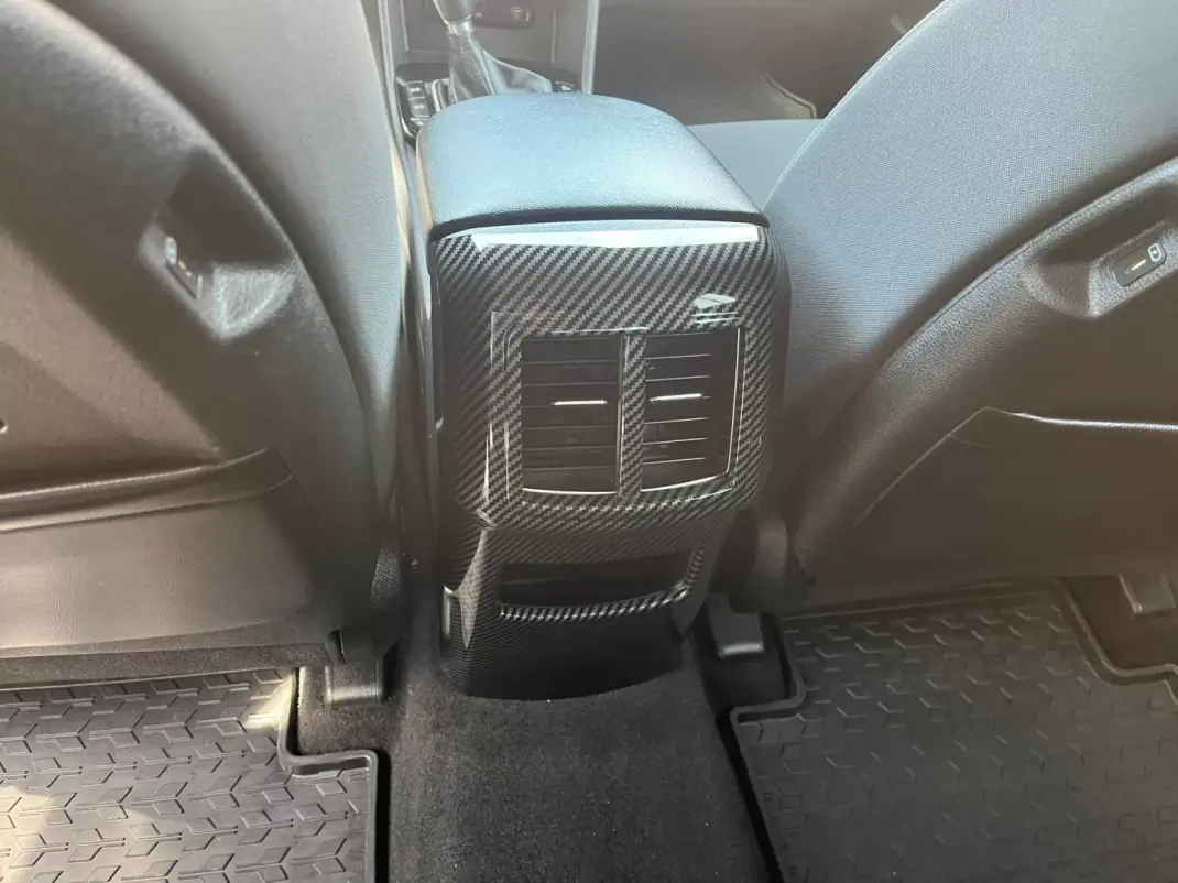 Kia Sportage 2023 - 24500 EUR, 65000 km - AUTO.MOTO.pt - 65000km - foto 19 de 20