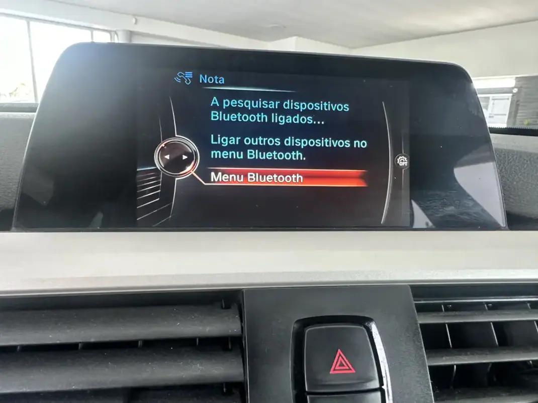 BMW 318 2016 - 17890 EUR, 141000 km - 141000km - foto 21 de 30