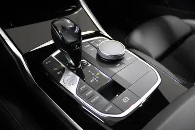 BMW 320 2021 - 27900 EUR, 108256 km - AUTO.MOTO.pt - 108256km - foto 20 de 24