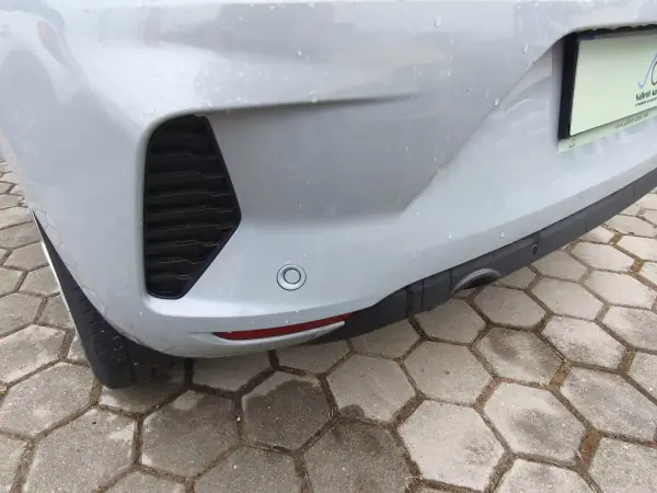 Renault Clio 2024 - 16900 EUR, 57320 km - 57320km - foto 6 de 16