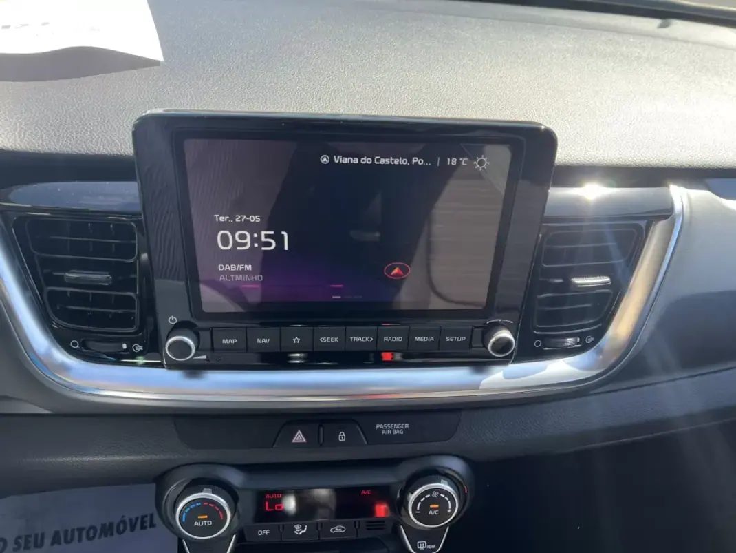 Kia Stonic 2025 - 21500 EUR, 100 km - AUTO.MOTO.pt - 100km - foto 23 de 23