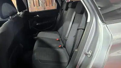 Peugeot 308 SW 2018 - 12650 EUR, 133760 km - AUTO.MOTO.pt - 133760km - foto 52 de 60