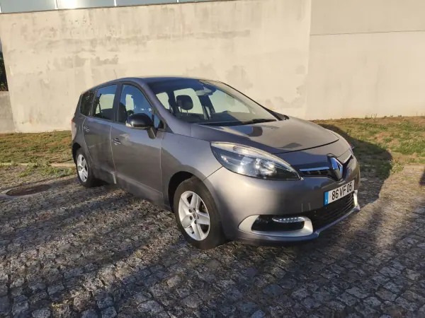 Renault Grand Scénic 2014