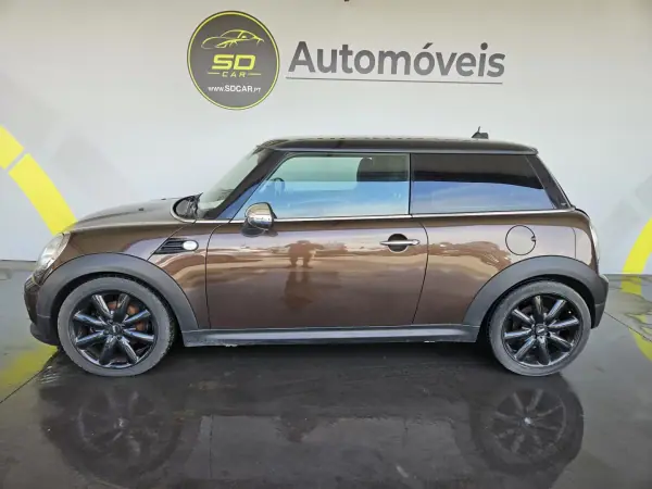 MINI Cooper 2012 - 9750 EUR, 174000 km - AUTO.MOTO.pt - 174000km - foto 2 de 12