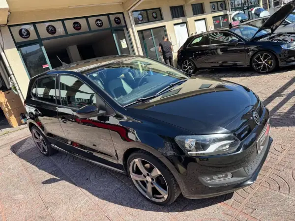Volkswagen Polo 2012 - 8900 EUR, 188133 km - AUTO.MOTO.pt - 188133km - foto 4 de 28