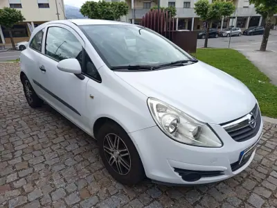 Opel CORSA VAN 1.3 CDTI 2007 - 3490 EUR, 180251 km - AUTO.MOTO.pt - 180251km - foto 3 de 9