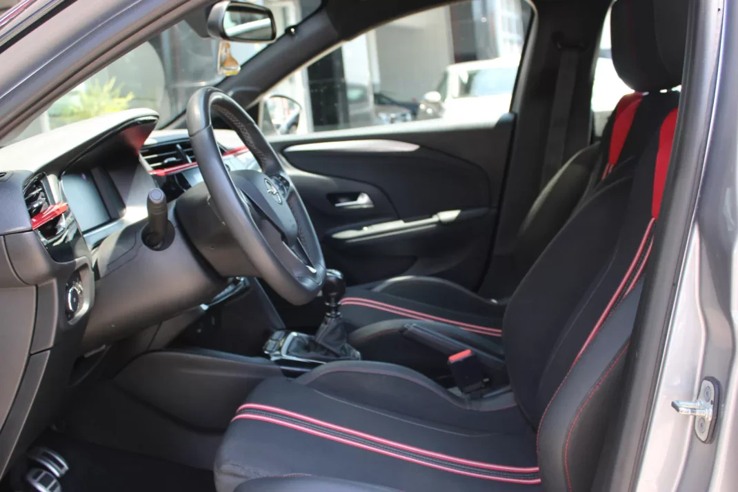 Opel Corsa 2022 - 14400 EUR, 76305 km - AUTO.MOTO.pt - 76305km - foto 5 de 21