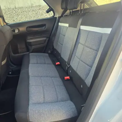 Citroën C4 Cactus 2019 - 11250 EUR, 145008 km - 145008km - foto 19 de 26