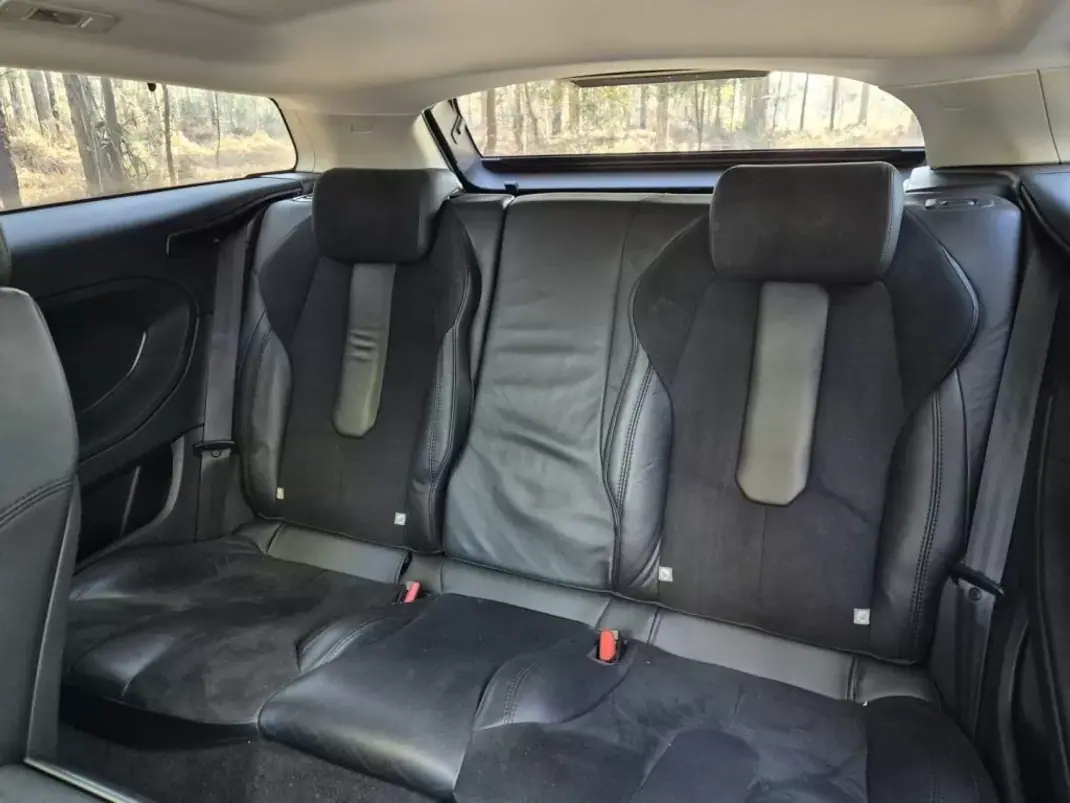 Land Rover Range Rover Evoque 2012 - 18900 EUR, 167000 km - AUTO.MOTO.pt - 167000km - foto 16 de 20