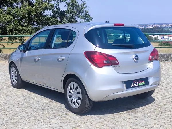 Opel Corsa 2015 - 5500 EUR, 294332 km - AUTO.MOTO.pt - 294332km - foto 9 de 20
