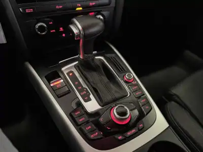 Audi A5 2015 - 21990 EUR, 59192 km - AUTO.MOTO.pt - 59192km - foto 26 de 44