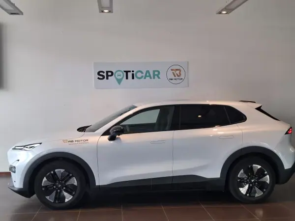 2026 - 35750 EUR, 5500 km - AUTO.MOTO.pt - 5500km - foto 6 de 31