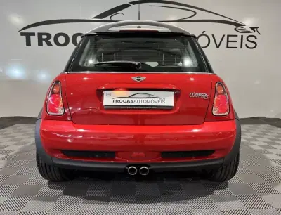 MINI 3 Portas 2005 - 11900 EUR, 85312 km - 85312km - foto 18 de 47