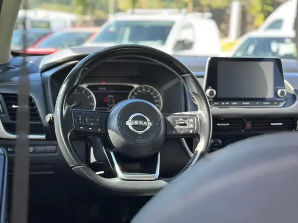 Nissan Qashqai 2021 - 23990 EUR, 83901 km - AUTO.MOTO.pt - 83901km - foto 11 de 21