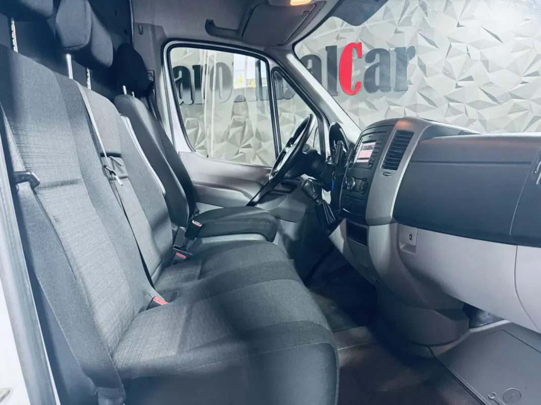 Mercedes-Benz Sprinter 2015 - 15990 EUR, 231751 km - 231751km - foto 21 de 32