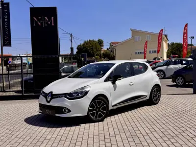 Renault Clio 2015 - 130000km