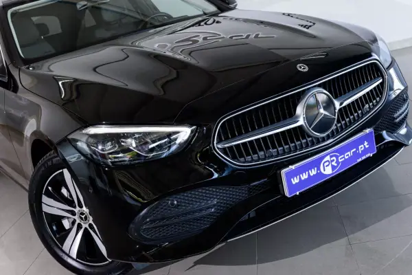 Mercedes-Benz C 300e 2023 - 38500 EUR, 47880 km - AUTO.MOTO.pt - 47880km - foto 3 de 20