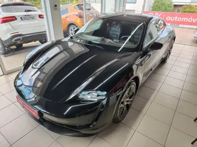 Porsche Taycan 2020 - 61500 EUR, 54000 km - AUTO.MOTO.pt - 54000km - foto 6 de 37
