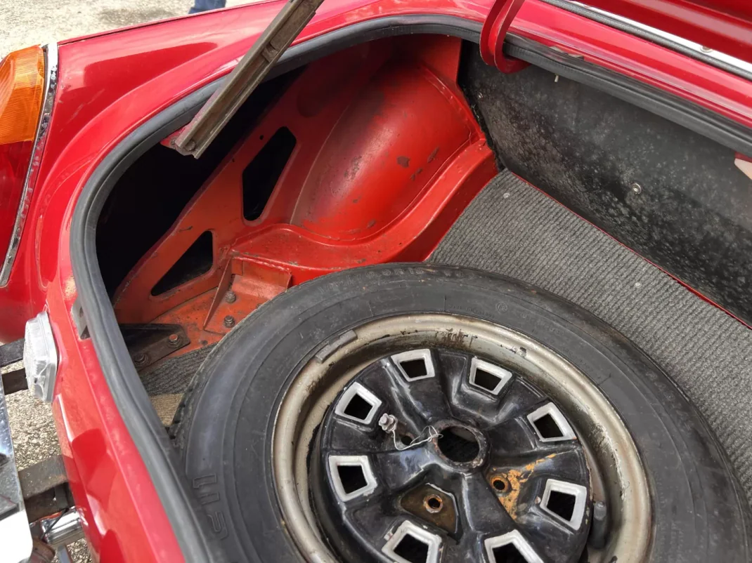 Austin Healey Sprite Mk IV 1972 - 14900 EUR, 100000 km - AUTO.MOTO.pt - 100000km - foto 14 de 22