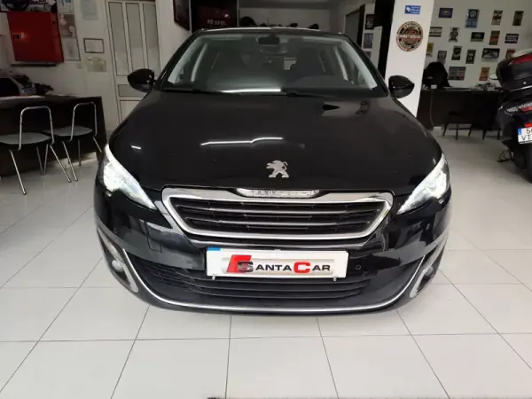 Peugeot 308 2014 - 8980 EUR, 165000 km - AUTO.MOTO.pt - 165000km - foto 5 de 22