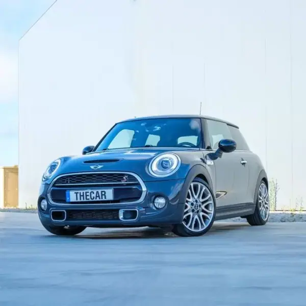 MINI Cooper 2015 - 19999 EUR, 172000 km - AUTO.MOTO.pt - 172000km - foto 24 de 24