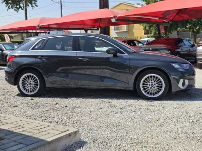 Audi A3 Sportback 2021 - 22900 EUR, 150000 km - AUTO.MOTO.pt - 150000km - foto 4 de 42