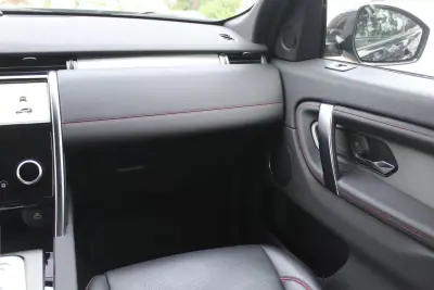 Land Rover Discovery Sport 2022 - 39780 EUR, 56494 km - AUTO.MOTO.pt - 56494km - foto 33 de 53