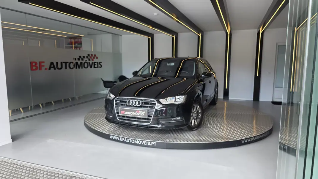 Audi A3 Sportback 2016 - 11900 EUR, 253264 km - AUTO.MOTO.pt - 253264km - foto 11 de 55