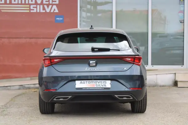 SEAT Leon 2021 - 15990 EUR, 192000 km - AUTO.MOTO.pt - 192000km - foto 13 de 32