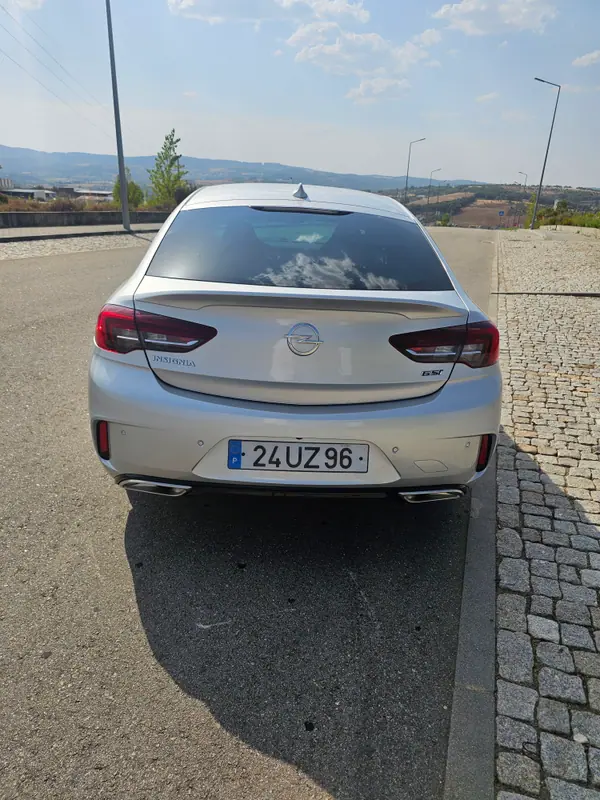 Opel Insignia Grand Sport 2018 - 29850 EUR, 86000 km - AUTO.MOTO.pt - 86000km - foto 4 de 15