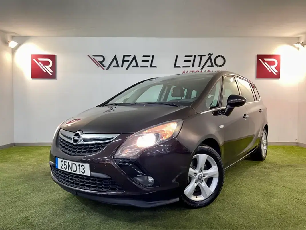 Opel Zafira 2012 - 9750 EUR, 227000 km - AUTO.MOTO.pt - 227000km - foto 1 de 31