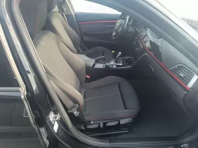 BMW 320 2017 - 16900 EUR, 160384 km - AUTO.MOTO.pt - 160384km - foto 30 de 31