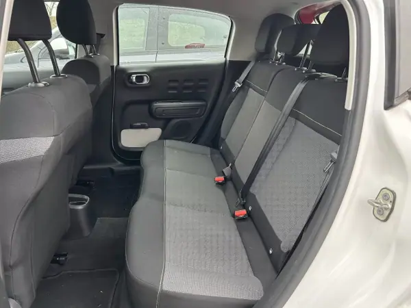 Citroën C3 2018 - 11750 EUR, 72750 km - AUTO.MOTO.pt - 72750km - foto 6 de 14