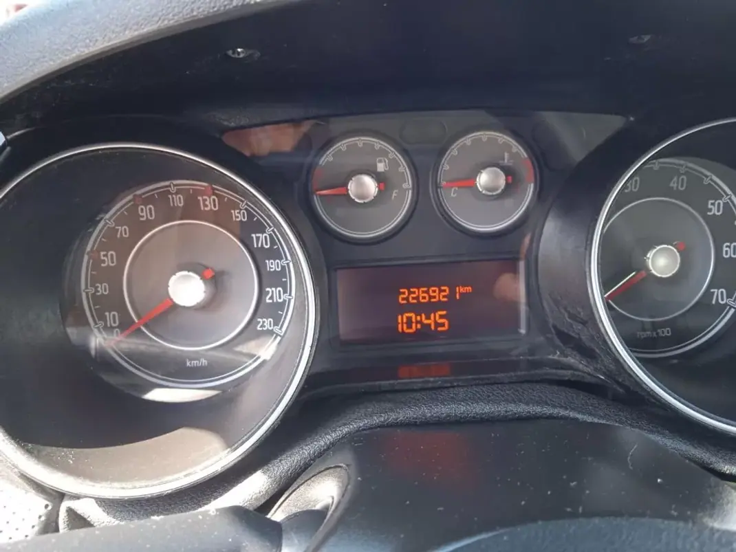 Fiat Punto Evo 2011 - 5490 EUR, 240107 km - 240107km - foto 9 de 9