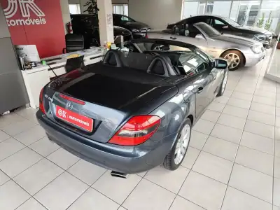 Mercedes-Benz SLK 200 2010 - 21500 EUR, 79000 km - AUTO.MOTO.pt - 79000km - foto 12 de 32