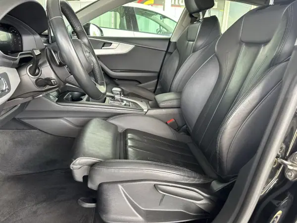 Audi A5 Sportback 2021 - 30900 EUR, 153314 km - AUTO.MOTO.pt - 153314km - foto 15 de 35
