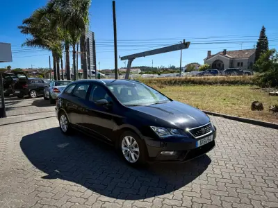 SEAT Leon ST 2017 - 10850 EUR, 153000 km - AUTO.MOTO.pt - 153000km - foto 9 de 12
