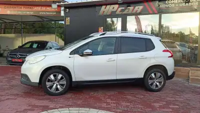 Peugeot 2008 2015 - 12990 EUR, 154000 km - AUTO.MOTO.pt - 154000km - foto 19 de 37