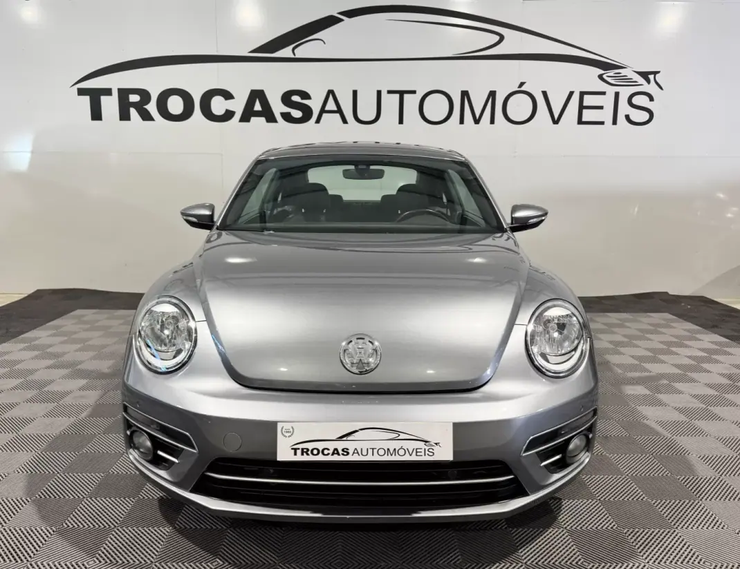 Volkswagen New Beetle 2018 - 19900 EUR, 58588 km - 58588km - foto 45 de 47
