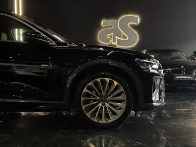 Audi Q8 e-Tron Sportback 2024 - 59990 EUR, 24200 km - AUTO.MOTO.pt - 24200km - foto 5 de 34