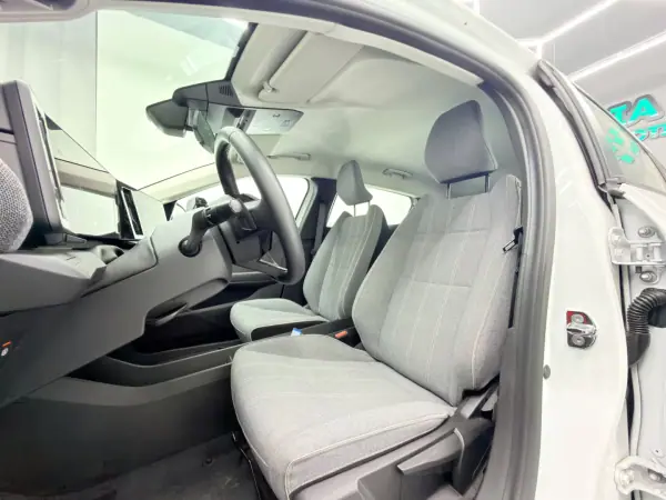 Renault Mégane E-Tech 2022 - 22250 EUR, 23000 km - AUTO.MOTO.pt - 23000km - foto 15 de 20